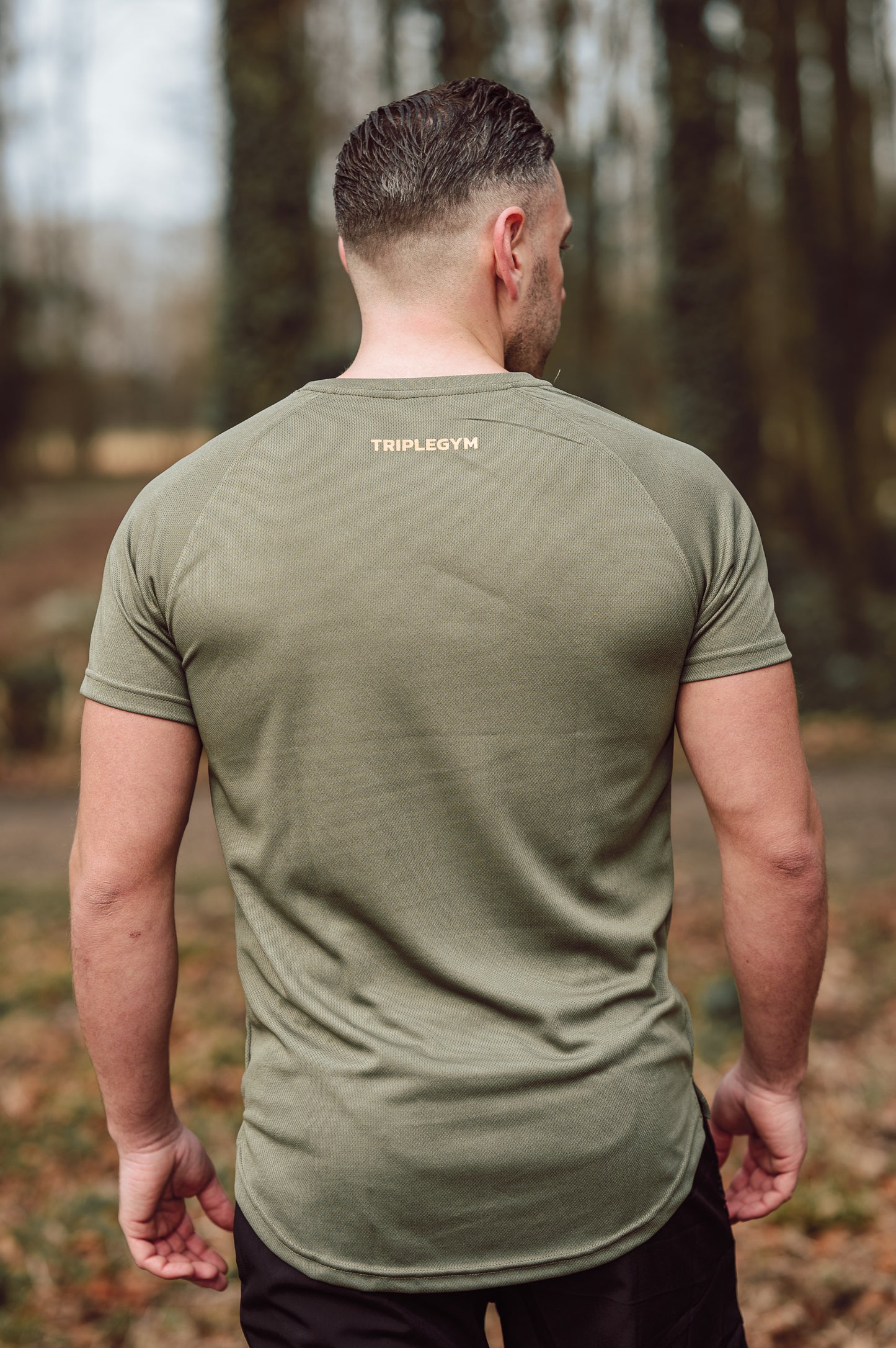 DRY-FIT T-SHIRT ARMY GREEN